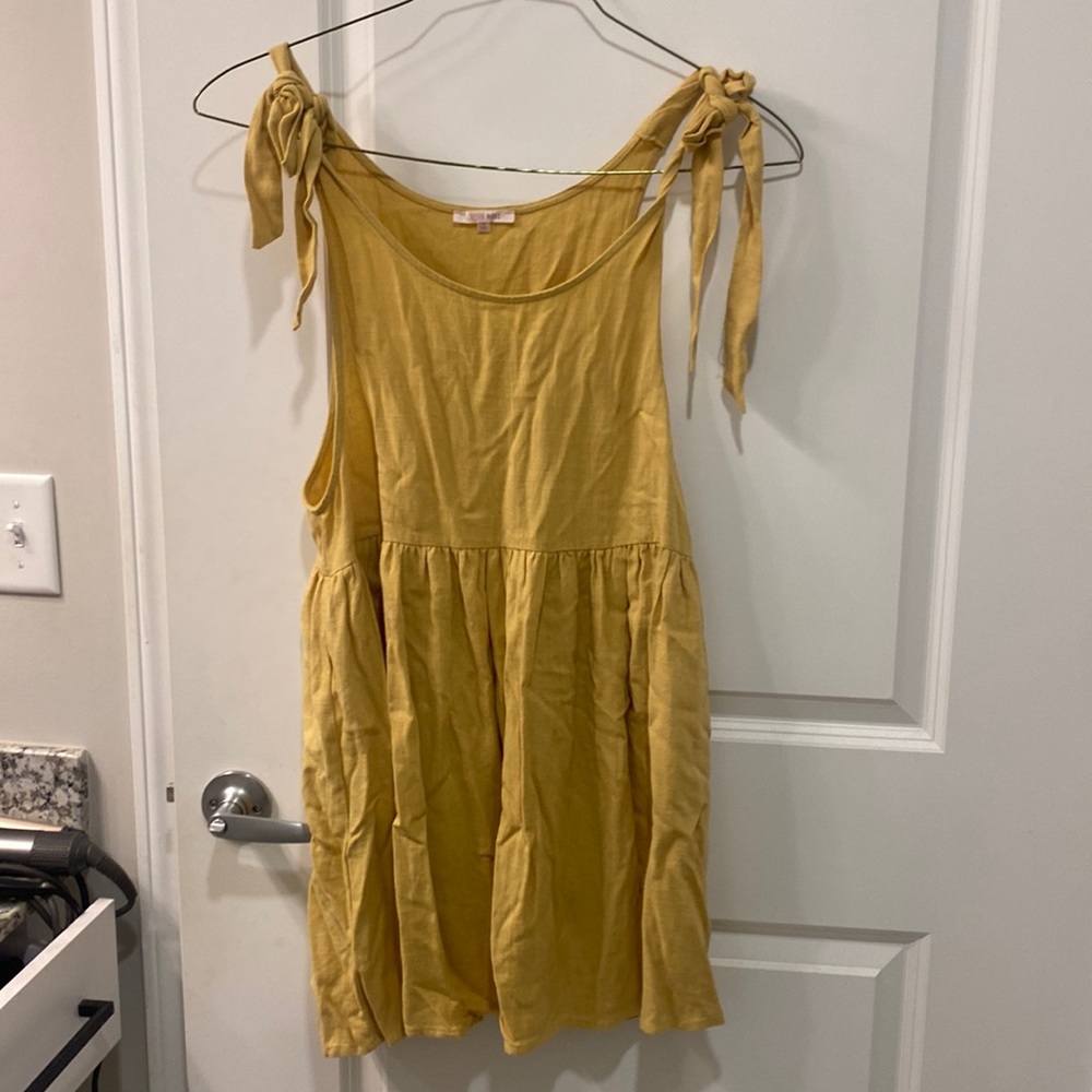 Yellow sundress